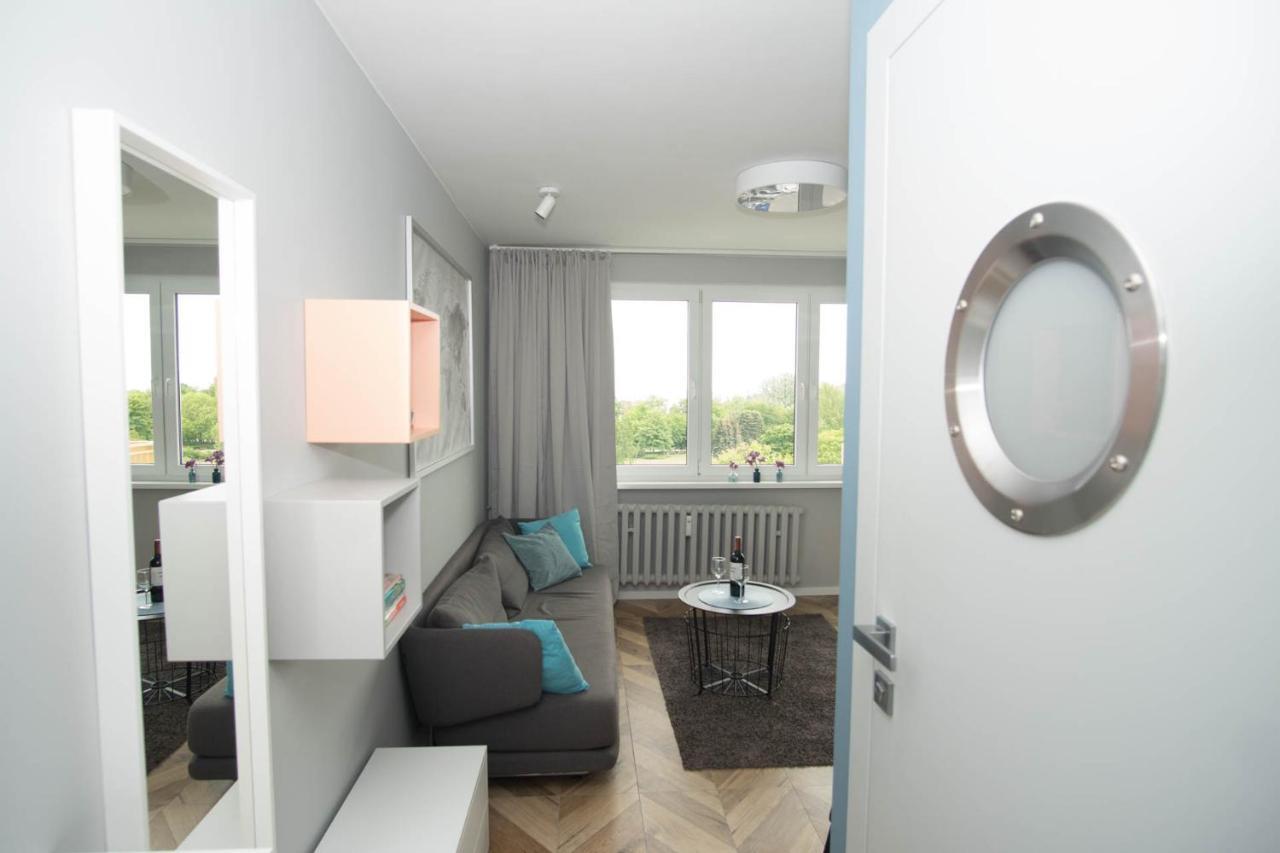 Skwer 13 Apartment *
